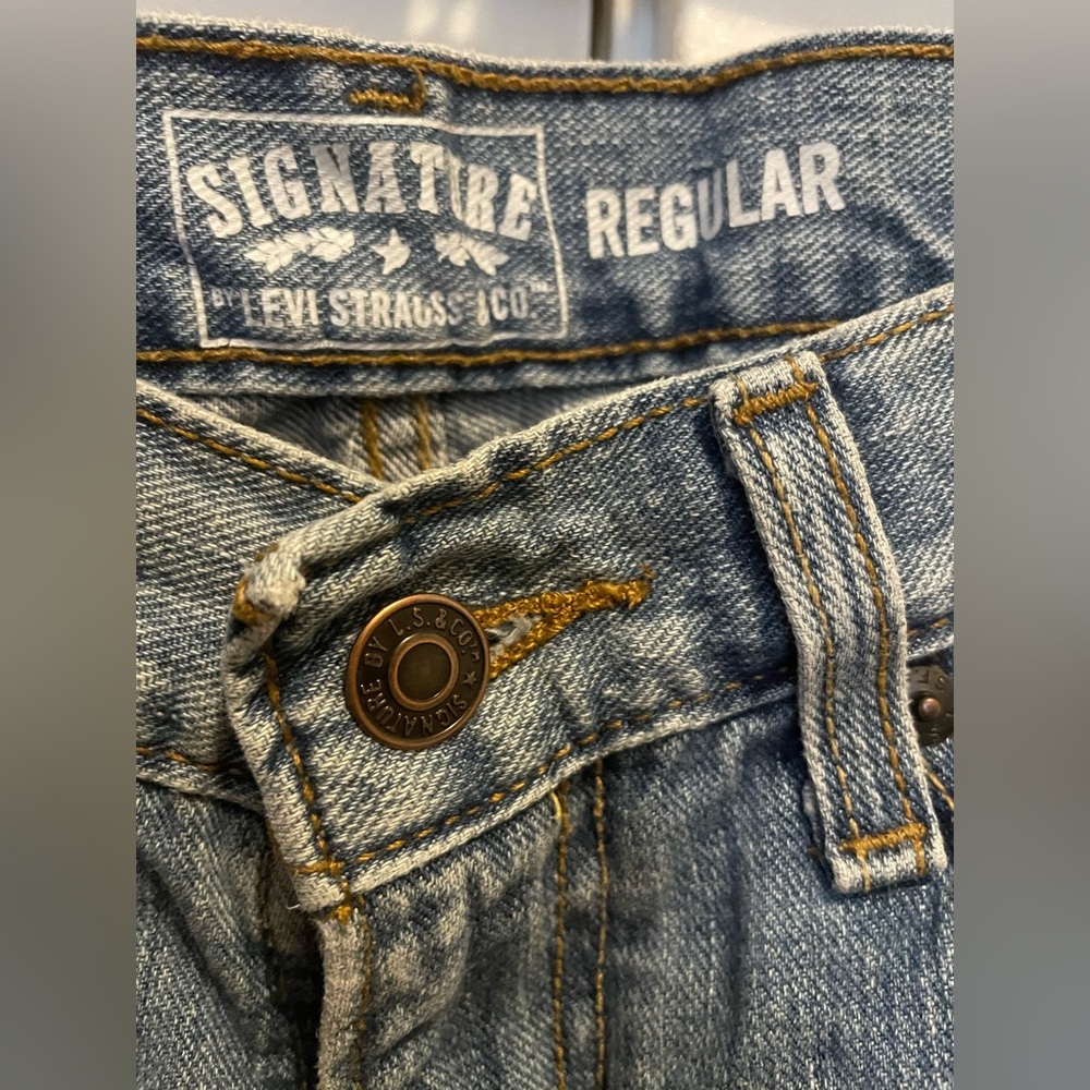 levi signature boot cut jeans - Picture 2 of 4